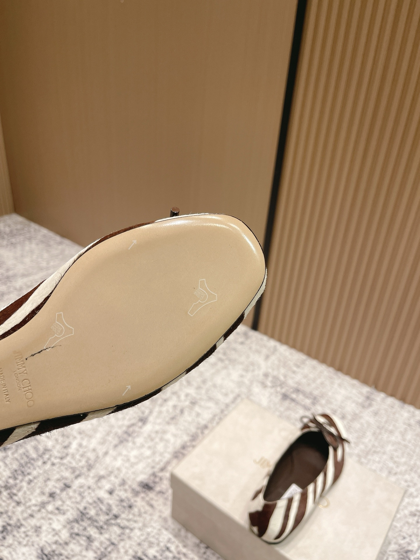 ua Ji*y Ch* scarlett ballerina flats