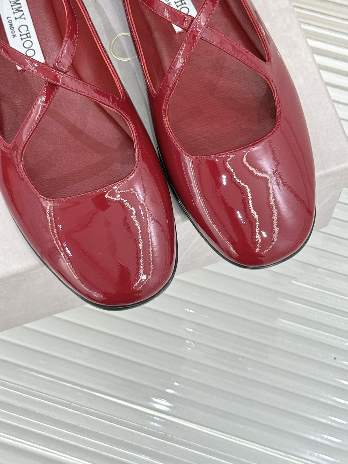 ua Ji*y Ch* eleri ballet flats