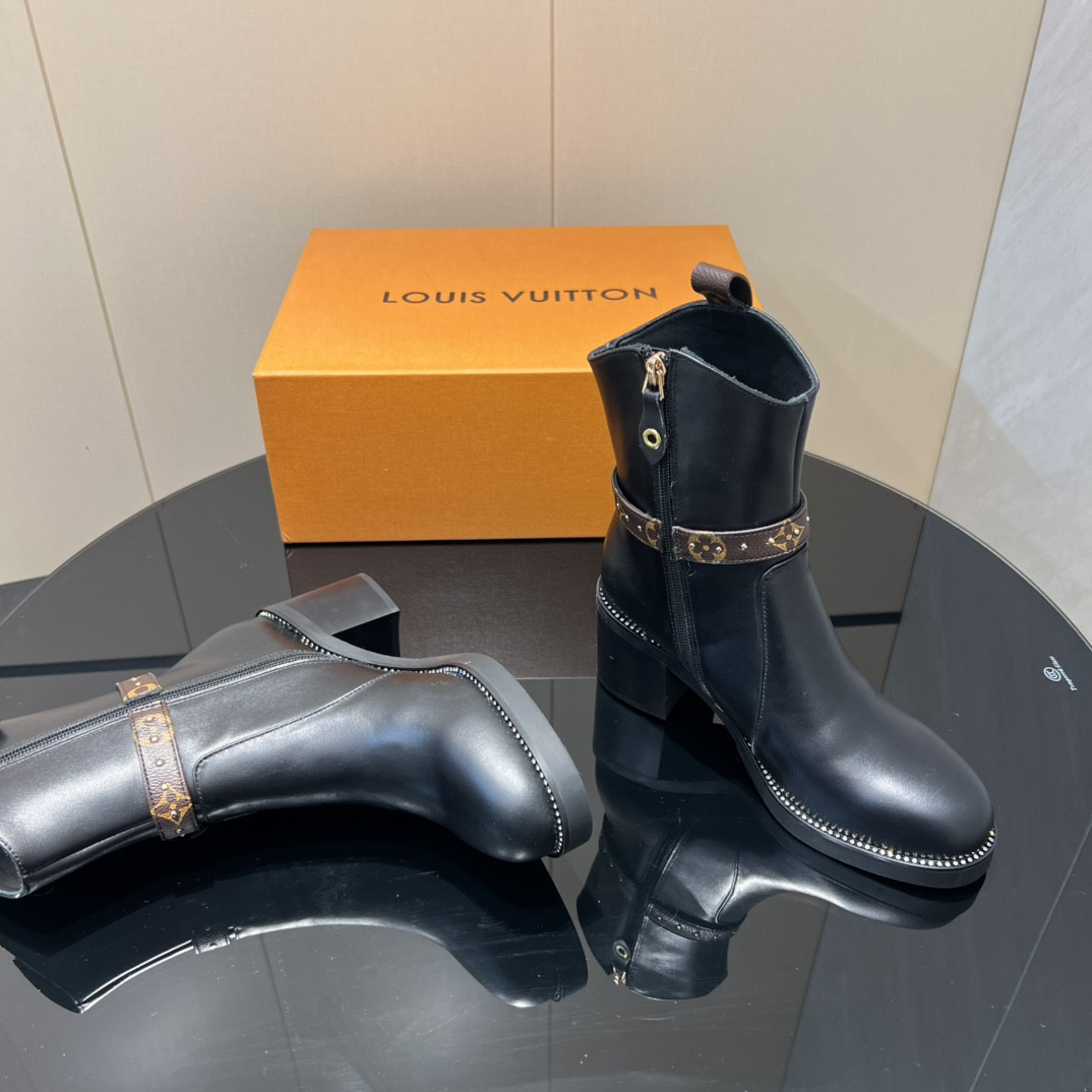 UA LV Boot 5.5cm Heel